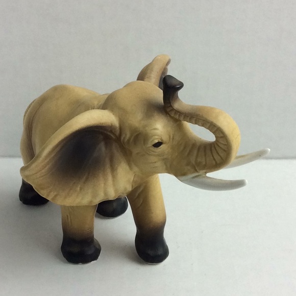 Elephant Vintage Lefton Japan 6”X3”X2” - Picture 4 of 6